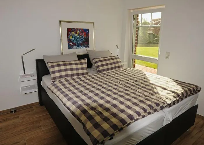 Grachtenblick I * Greetsiel